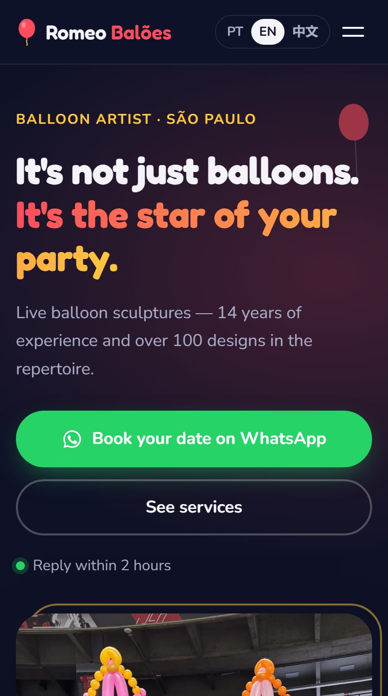 Romeo Balões website on a phone